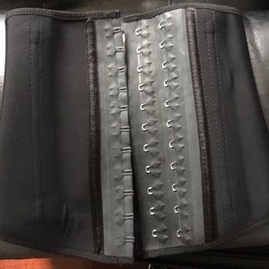 Waist Trainer XS -Size 30