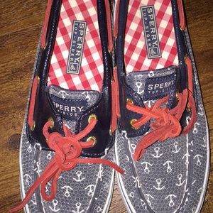 New Women's Sperry's