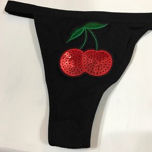 CHERRY PANTIES ❣️