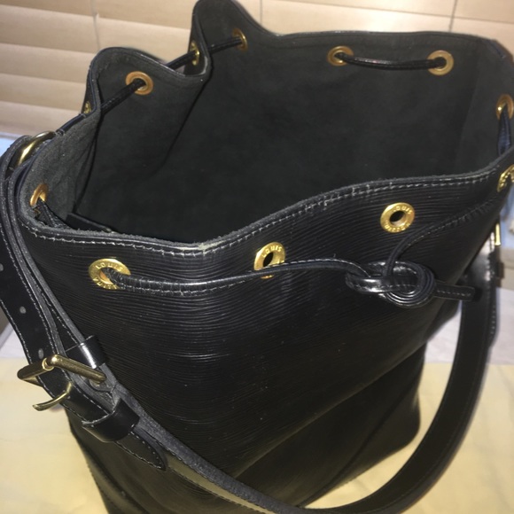 Louis Vuitton black epi leather noe - Picture 6 of 7