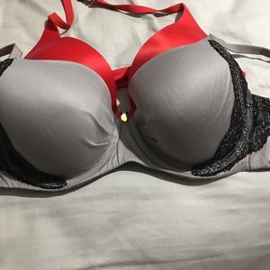 Fabulous 32DDD DEMI