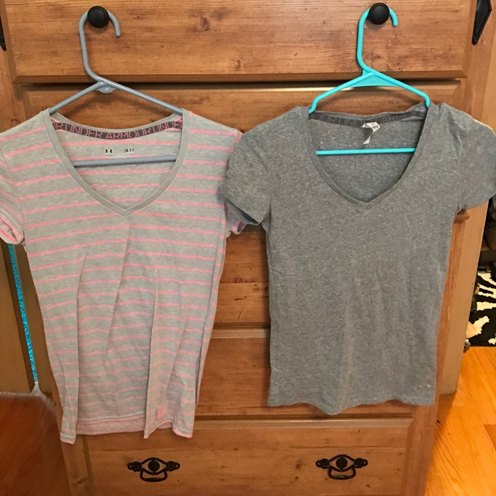 Women's Under Armour V neck t shirts