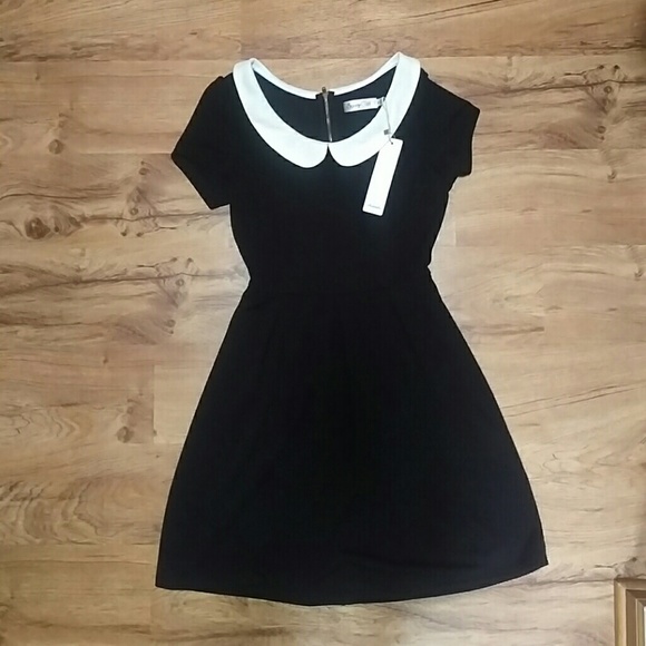 ModCloth Dresses & Skirts - Modcloth Sunny Girl Black Dress Size Small
