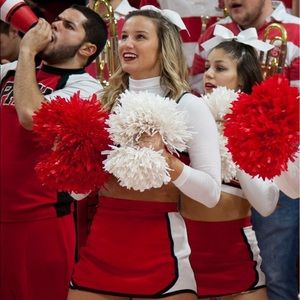 Meet your Posher, Holly