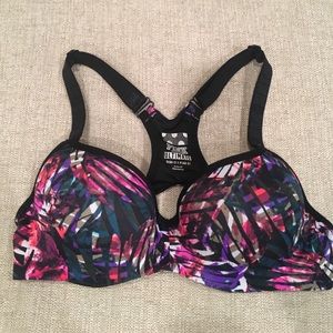 VS Pink push up bra