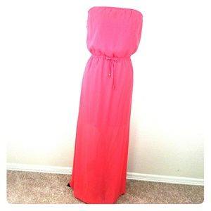 Beautiful Strapless Guess Coral Dress