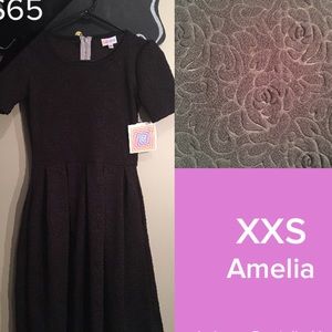 Lularoe black Amelia