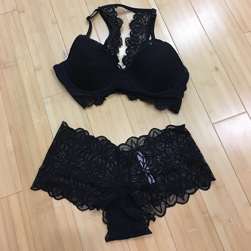 Lace Lightly Lined Bra and Lace Boyshort