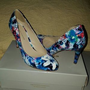 Blue-Multi color Patent leather pumps