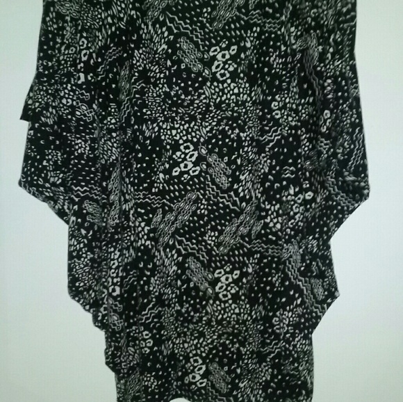 Lush Zip Front Butterfly Cut Too Size Small - Picture 2 of 4