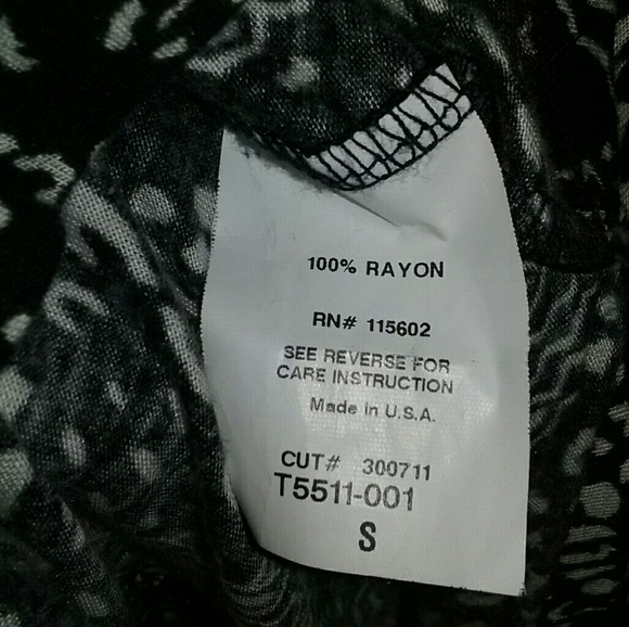 Lush Zip Front Butterfly Cut Too Size Small - Picture 4 of 4