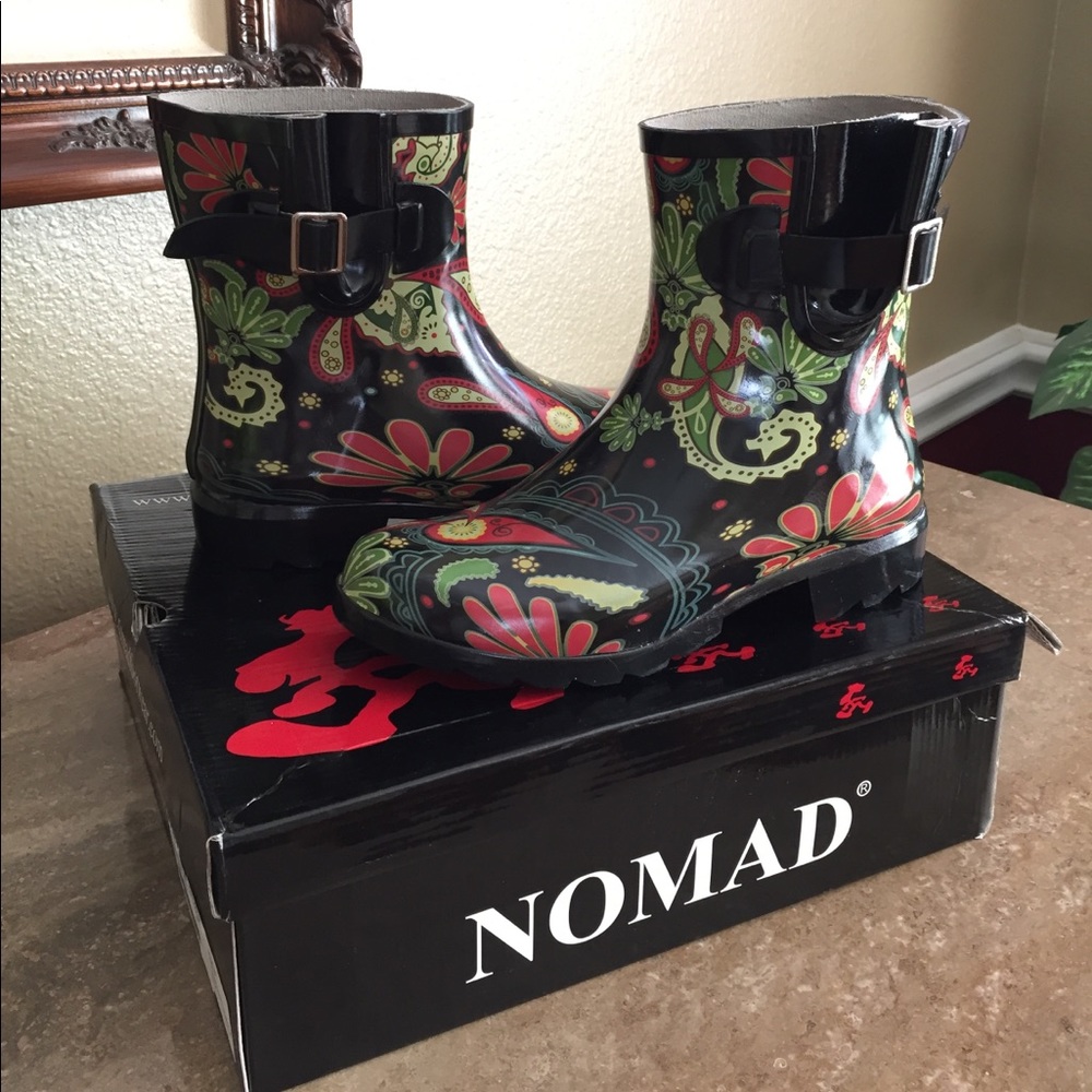 🦋Droplet patterned Rain boots🦋