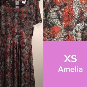 Lularoe Amelia xs