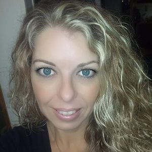 Meet your Posher, Teresa