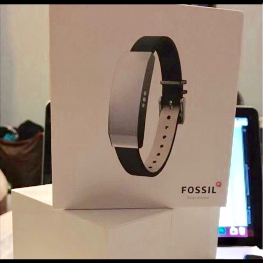 Fossil Q activity tracker (silver)