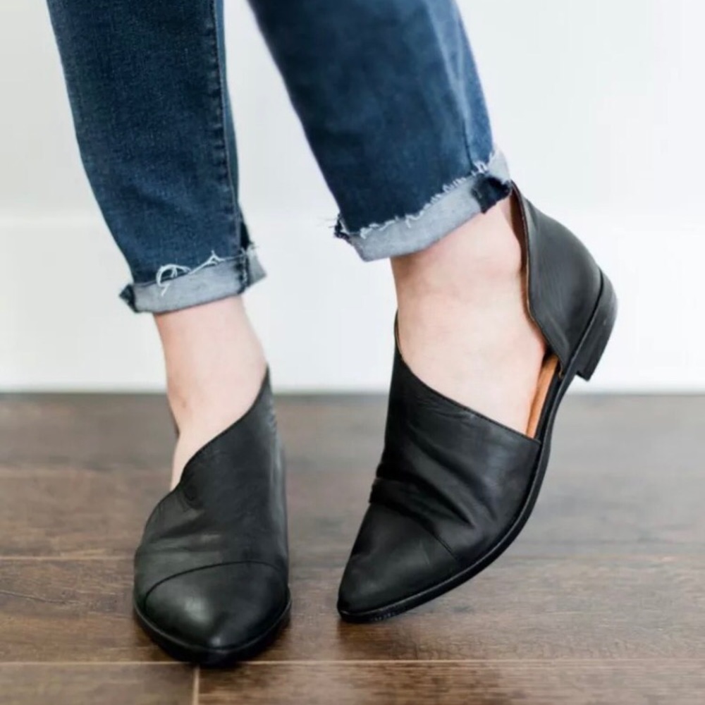 Free People Royale Flat