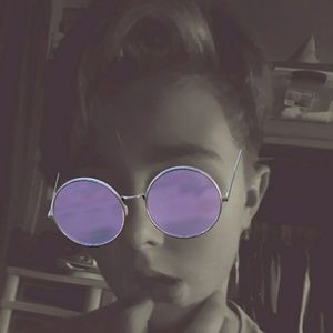 Meet your Posher, Ethan