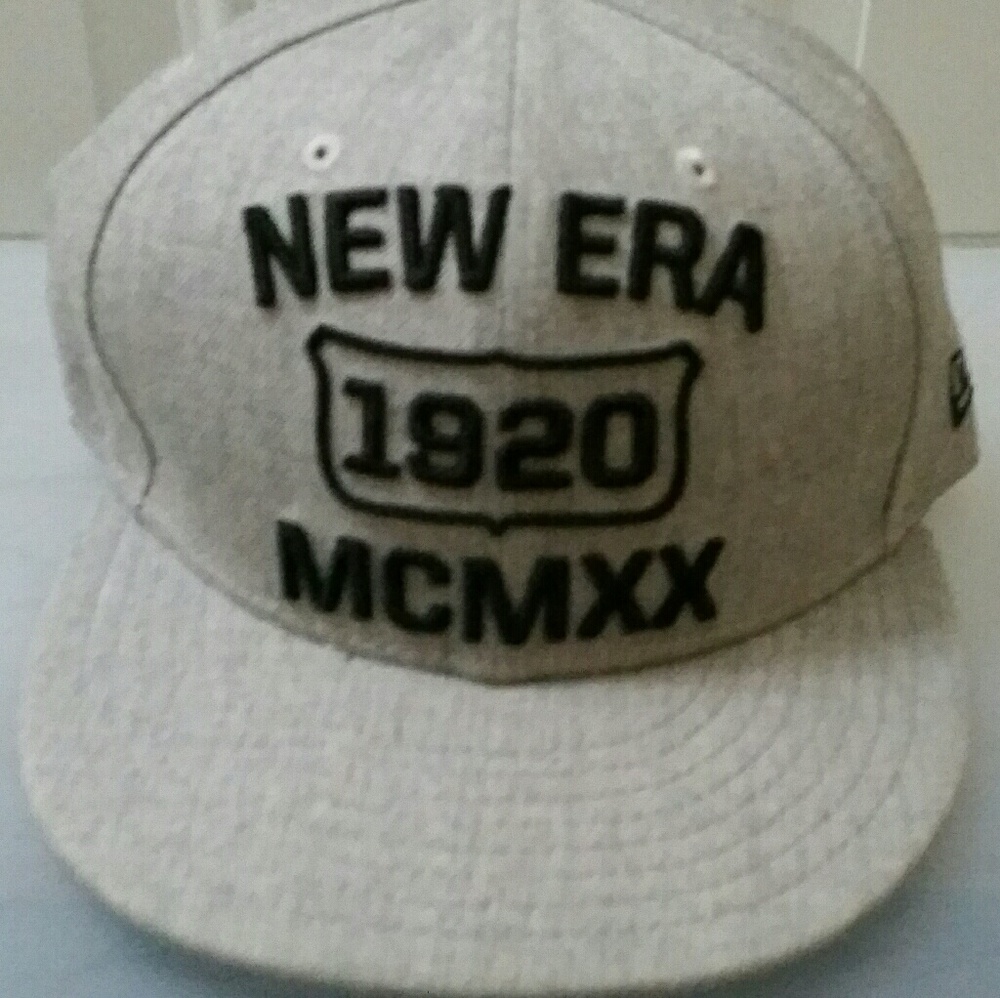 New Era cap sz 7 1/4