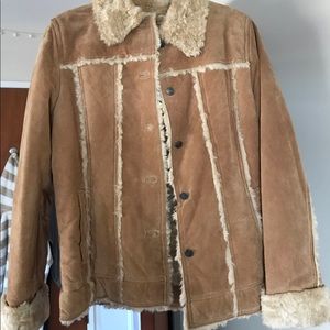 Fur + Suede/ leather coat! PERFECT FOR WINTER!!!!