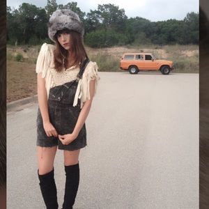 Vintage distressed custom shorts overalls sz small