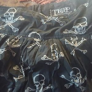 Skull mini skirt