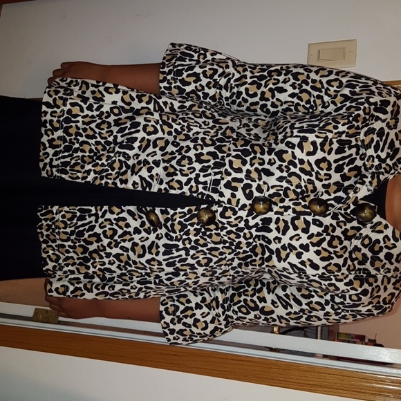 ✔SOLD: Jacket - Picture 3 of 4