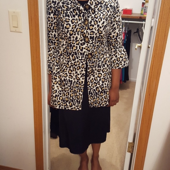 ✔SOLD: Jacket - Picture 4 of 4