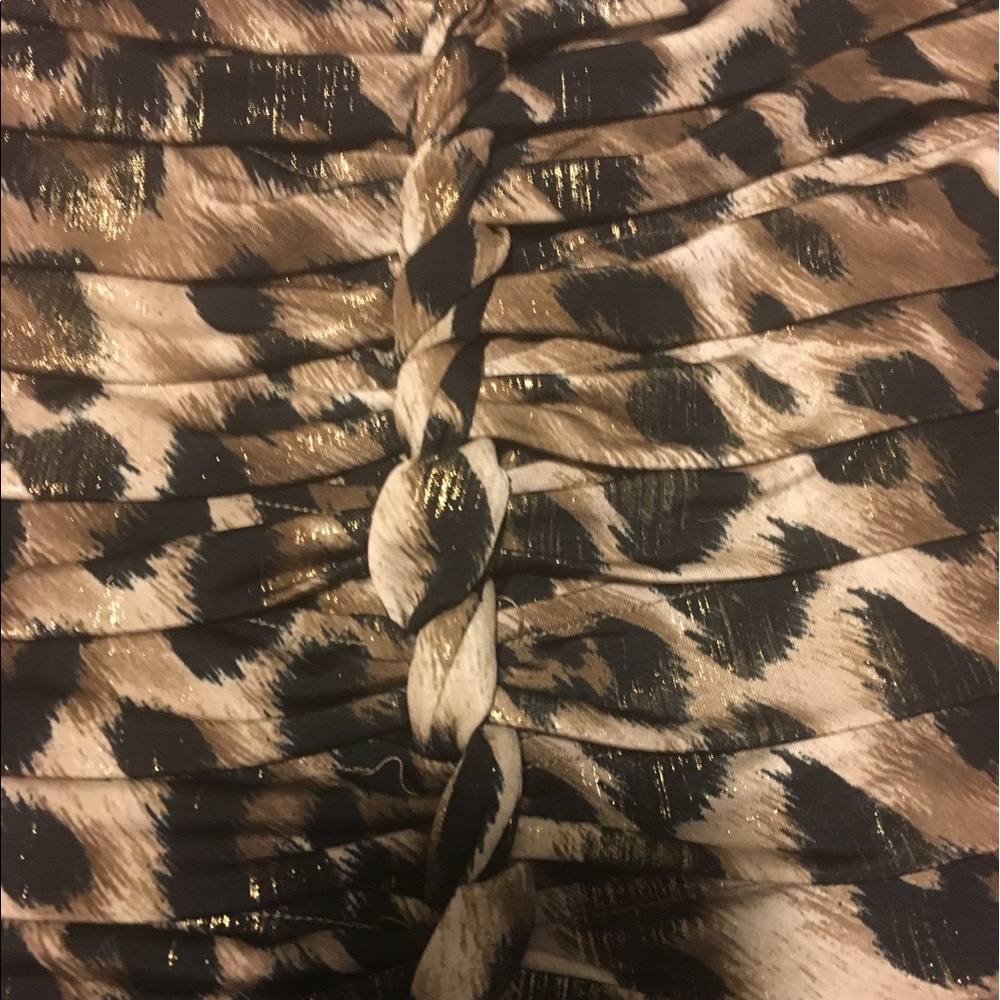 Leopard shirt🐾🐆 - Picture 4 of 4