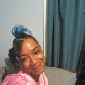 Meet your Posher, Lilly