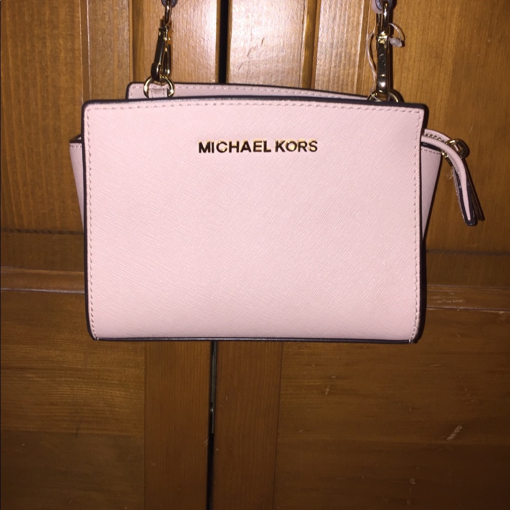 Michael Kors cross body