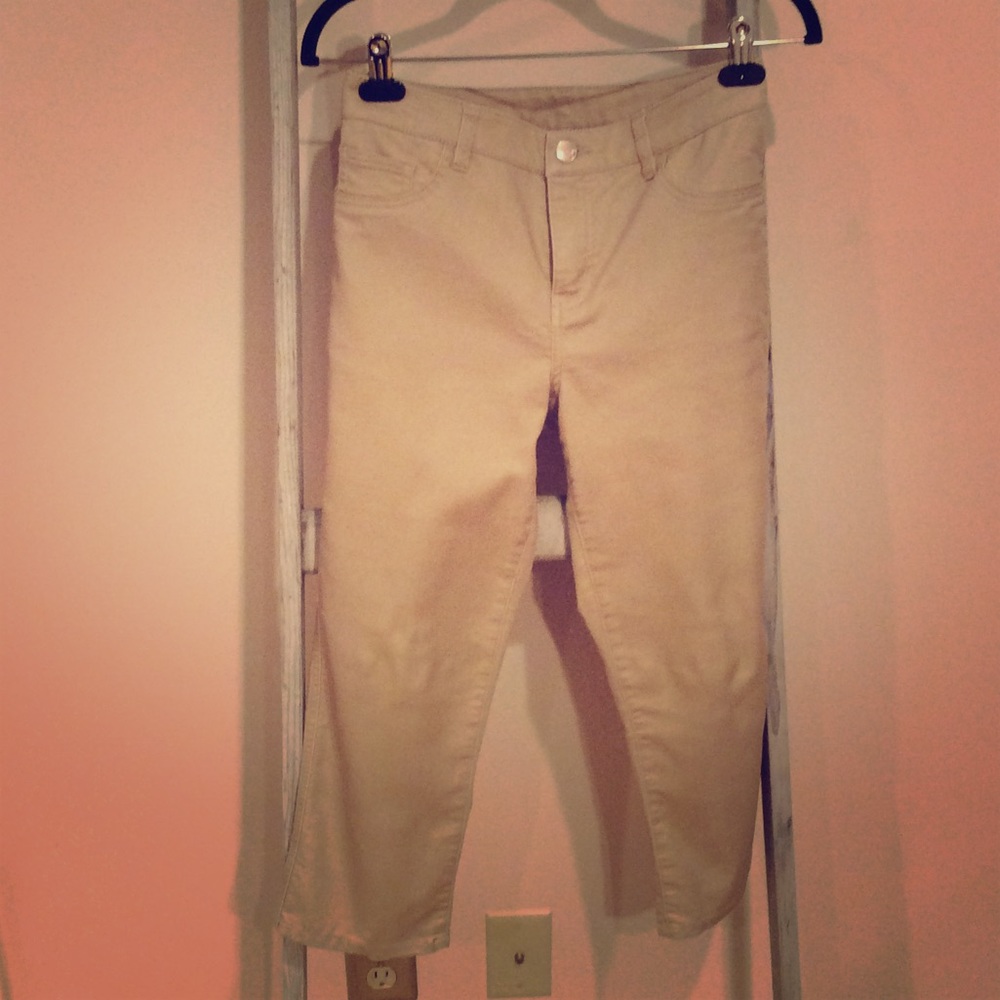 Cropped Khaki Chinos