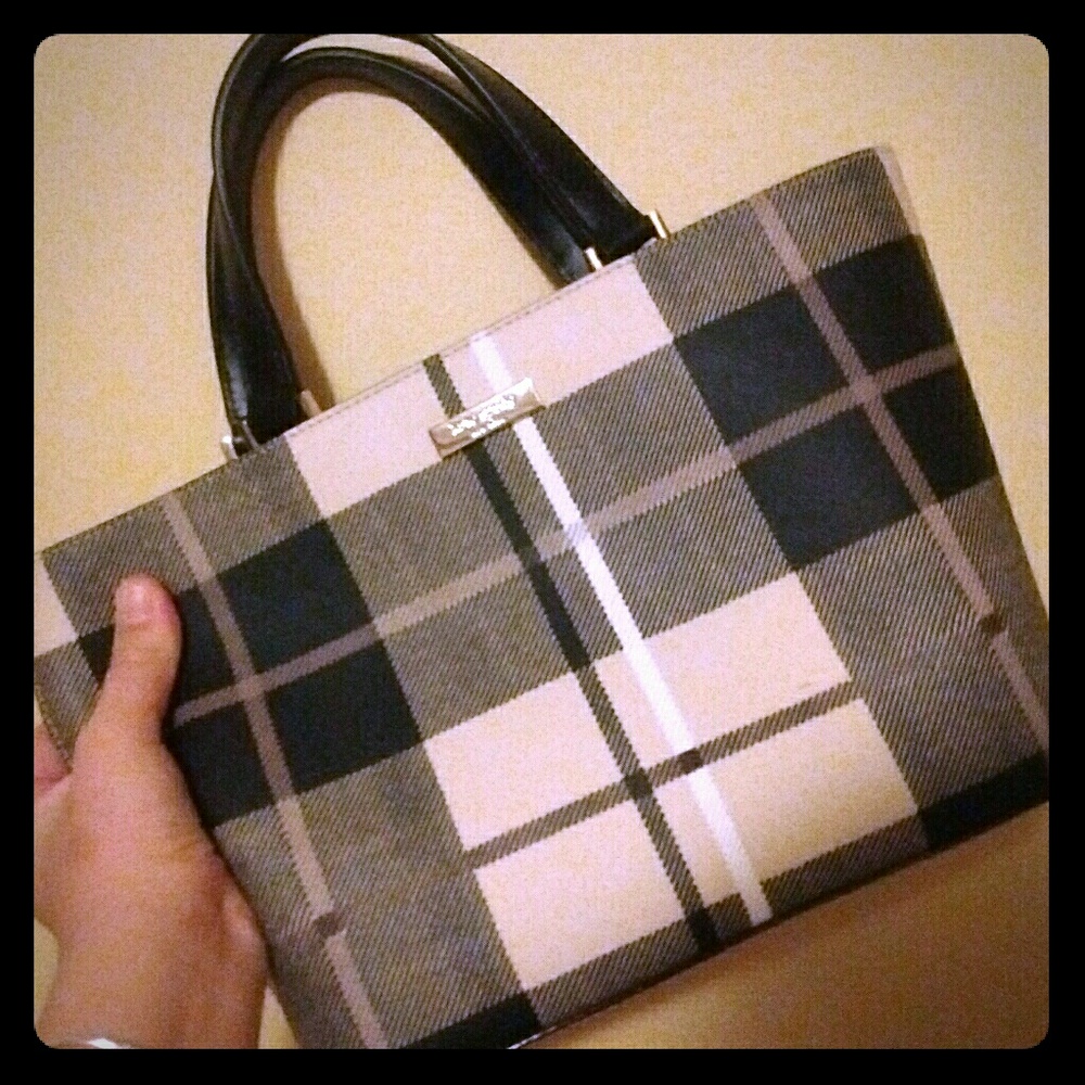 Meet your Posher, Hayley