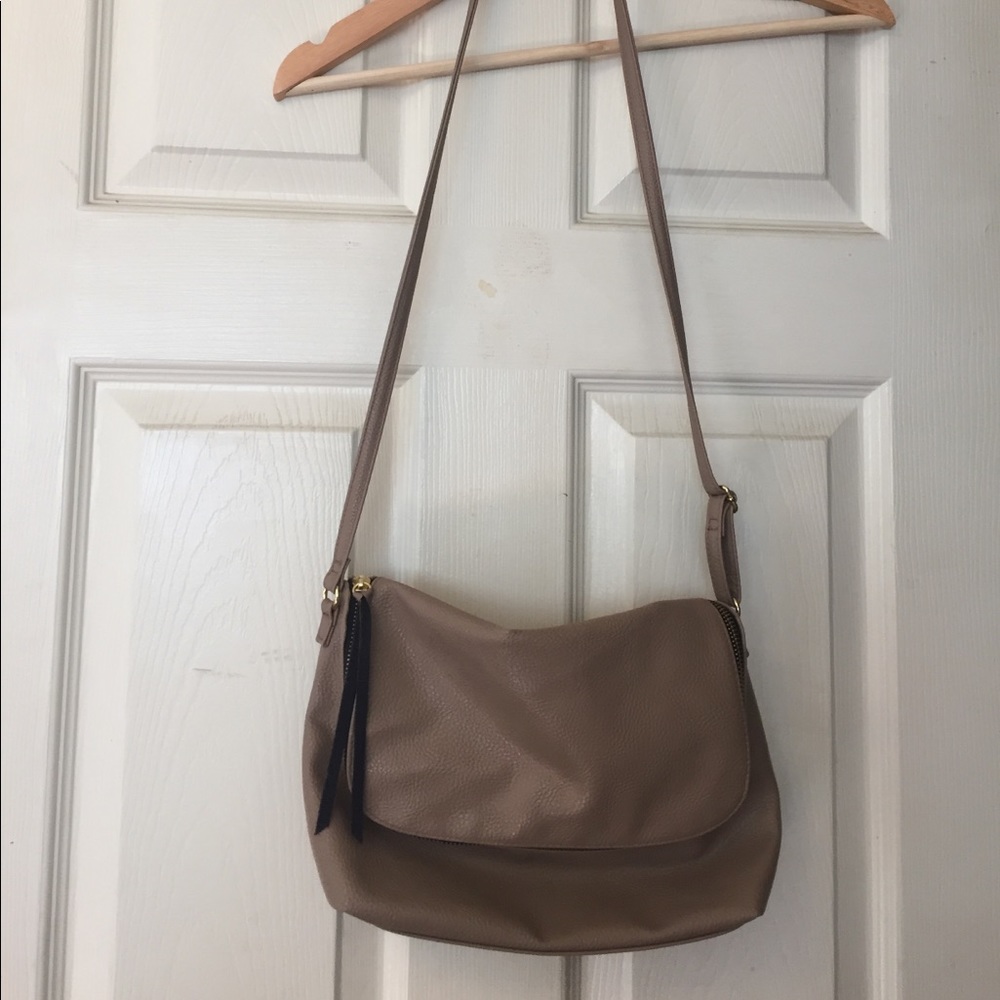 H&M cream purse