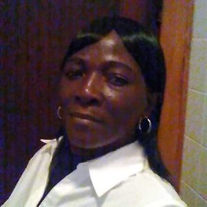 Meet your Posher, Rena