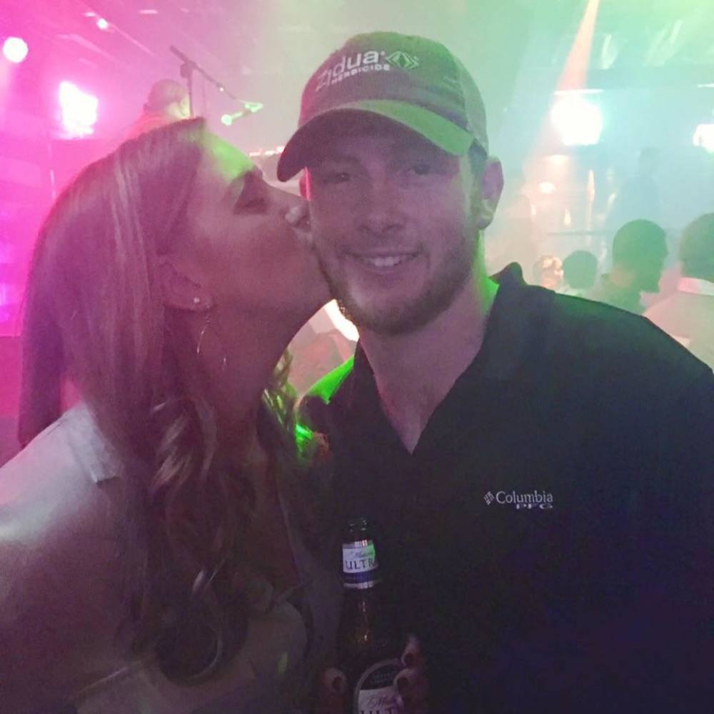 Meet your Posher, Hayley