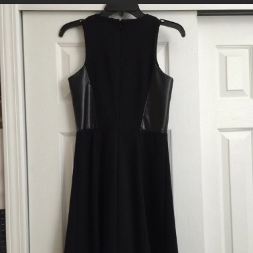 Banana Republic LBD w/ Leather Panels- 2 - Picture 6 of 7