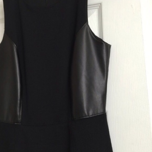 Banana Republic LBD w/ Leather Panels- 2 - Picture 7 of 7