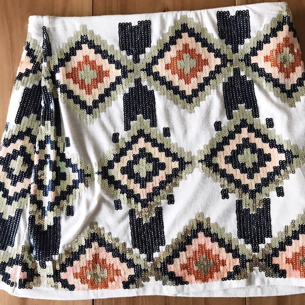 Sequined Colorful Mini Skirt - Picture 2 of 4