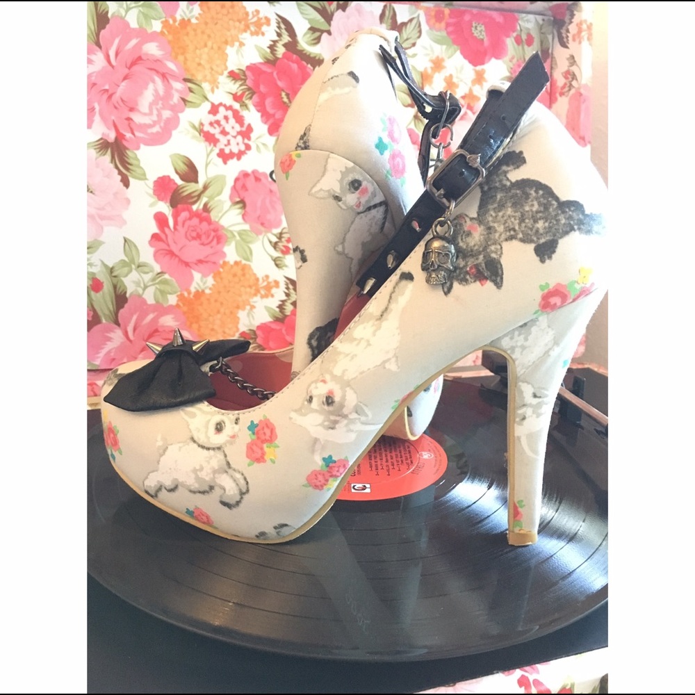 Sheep heels! - Picture 3 of 4