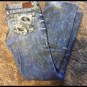Big Star Liv bootcut. 30R. Destroyed.