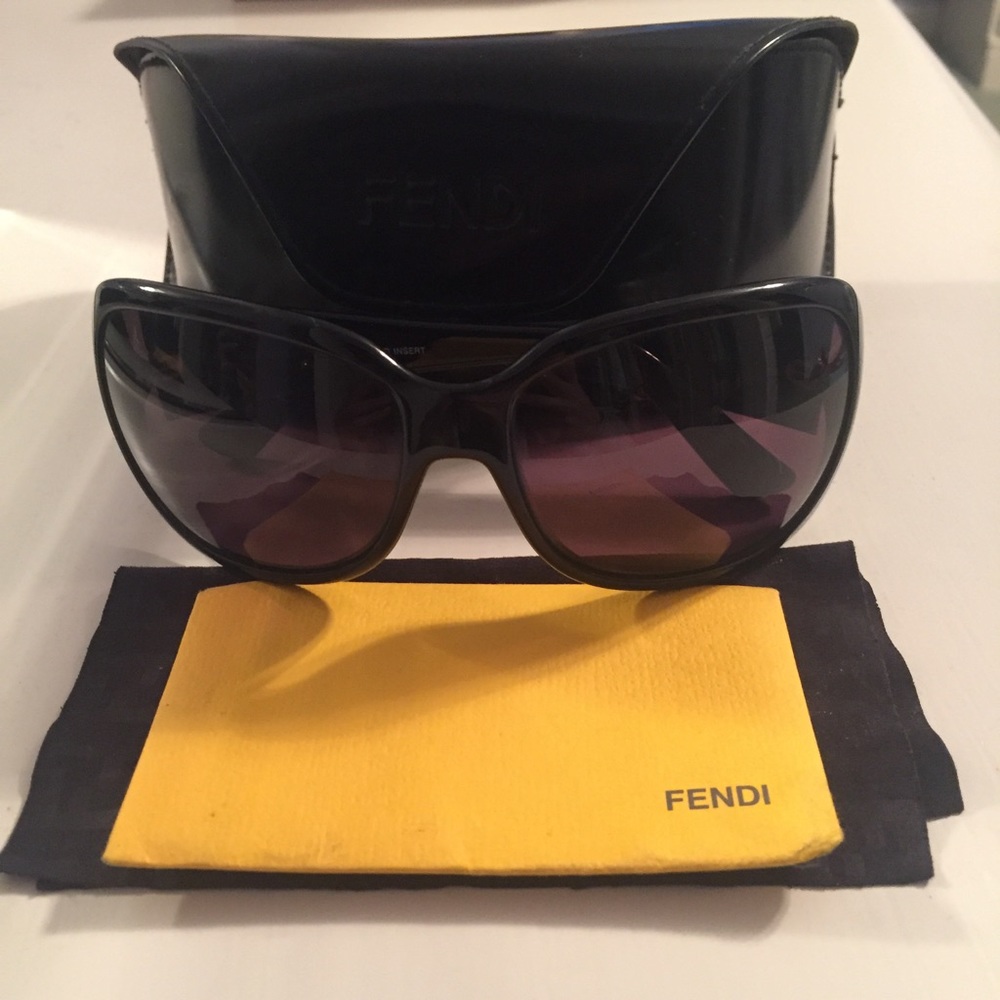 Fendi black sunglasses