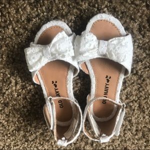 Old navy eyelet sandals