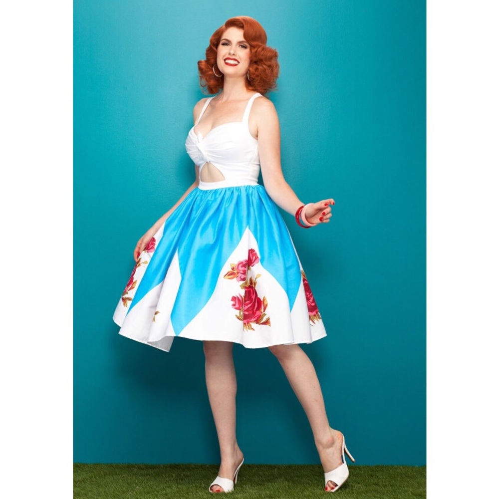Pinup Girl Clothing Rose Border Renee dress NWT