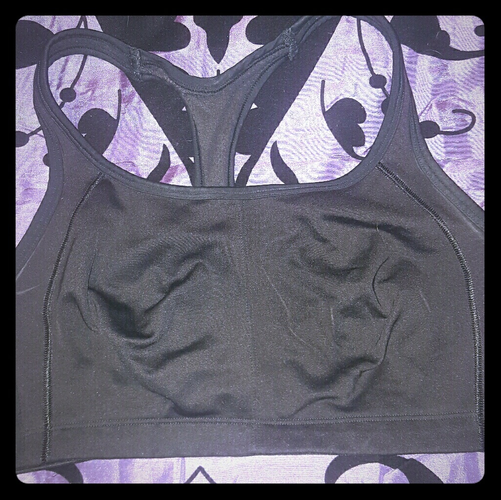 Sports bra