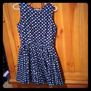 Fitted dress with flare bottom