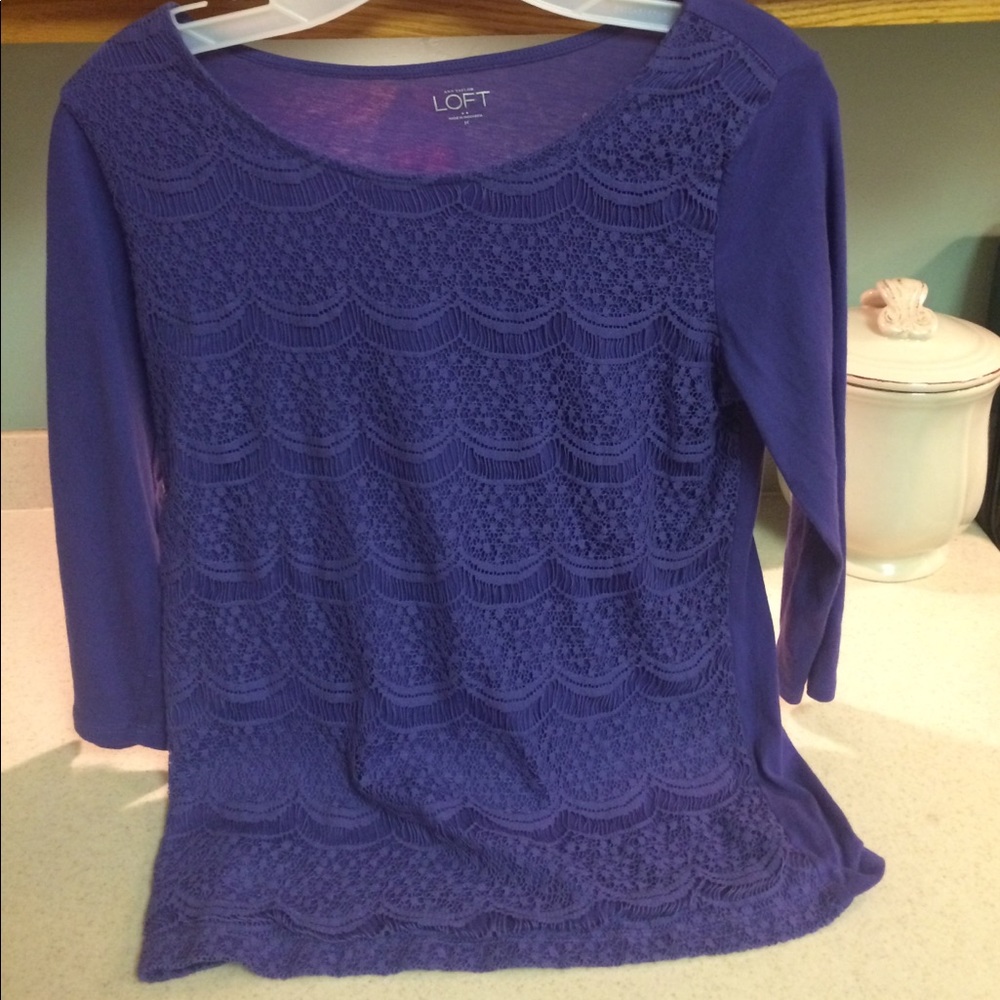 Ann Taylor sz med purple 3/4 length dressy top