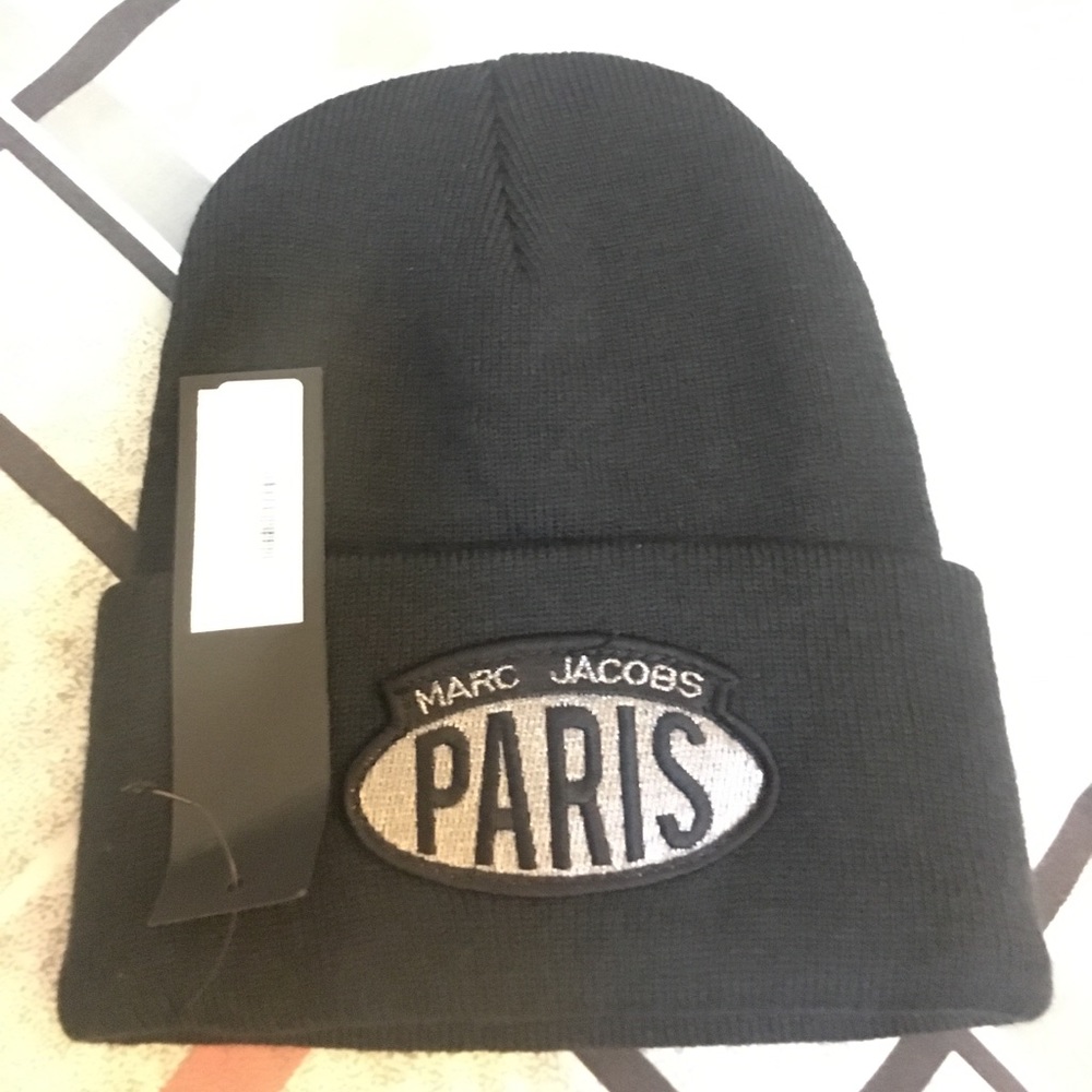 Brand new Marc by Marc Jacob beanie