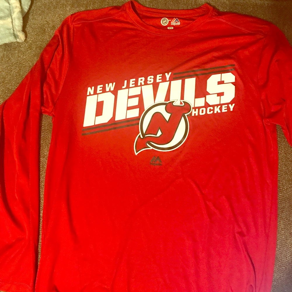 NJ Devils L/S shirt