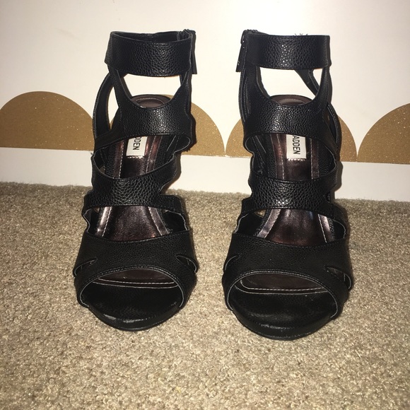 Steve Madden Maki heels - Picture 1 of 5
