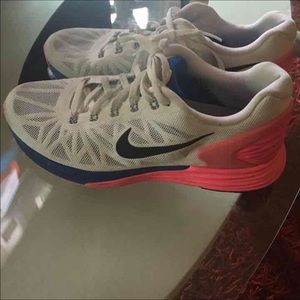 Women's Nike Gymshoes